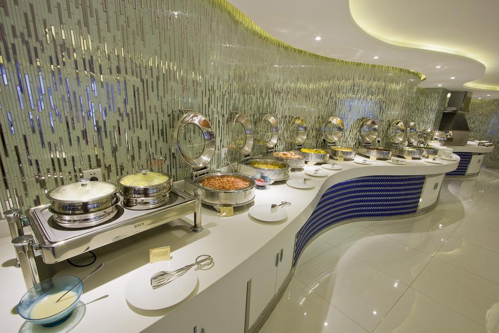 Lanmei Theme Hotel 昆明 外观 照片